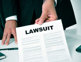 defense attorney for lawsuits against a company, How Does a Lawsuit Work? Basic Steps in the Civil Litigation Process